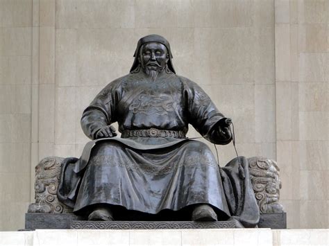 imperial reign ended by khan|which strategy did kublai khan use to maintain con.